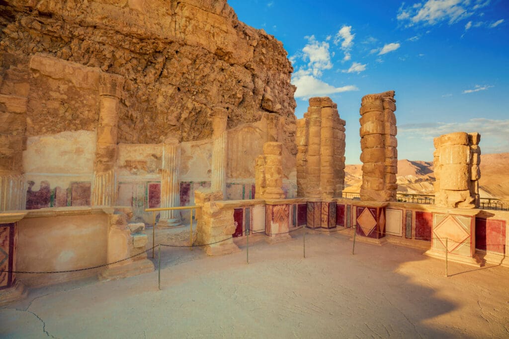 Dining room in the northern palace at Masada, built by Herod the Great. Vivita / Alamy